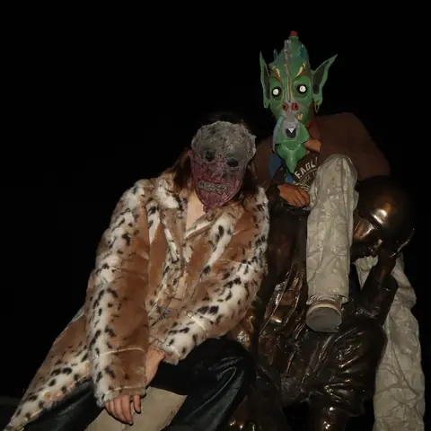 Stone Mask photoshoot, photo 18 of 210