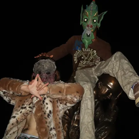 Stone Mask photoshoot, photo 21 of 210