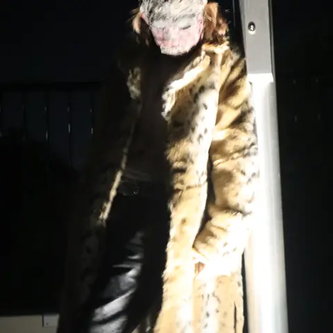Stone Mask photoshoot, photo 49 of 210