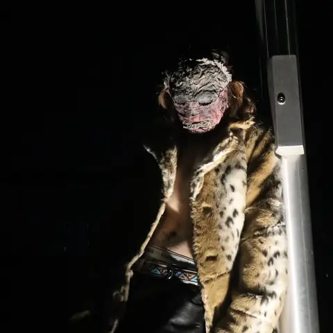 Stone Mask photoshoot, photo 51 of 210