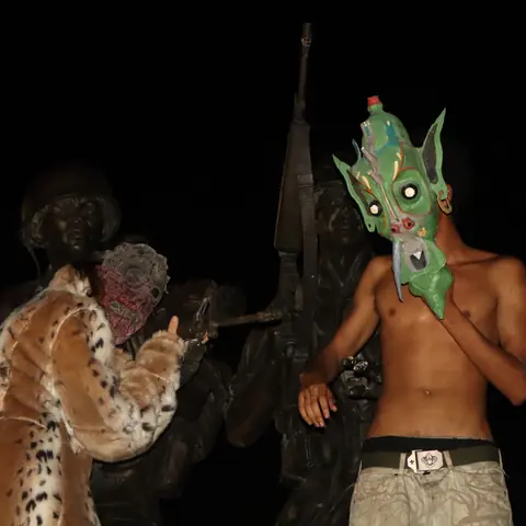 Stone Mask photoshoot, photo 90 of 210
